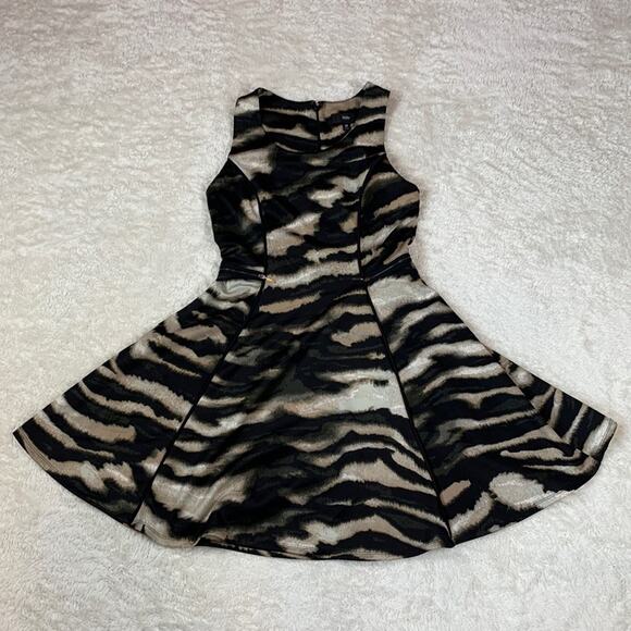 Mossimo abstract zebra print fit and flare zipper waist sleeveless dress, med - Picture 1 of 9